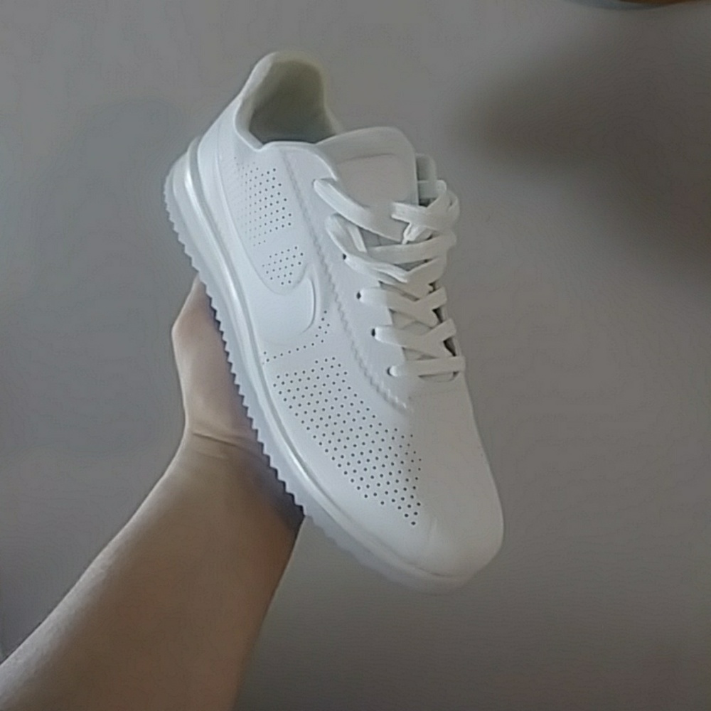 🆕White Nike Cortez Ultra